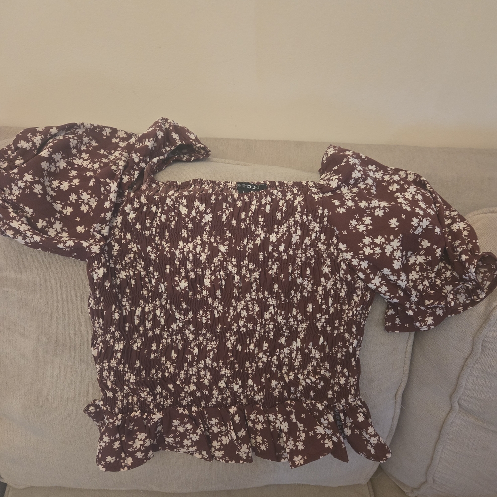 Papermoon Brown Floral Smocked Puff Sleeve Top